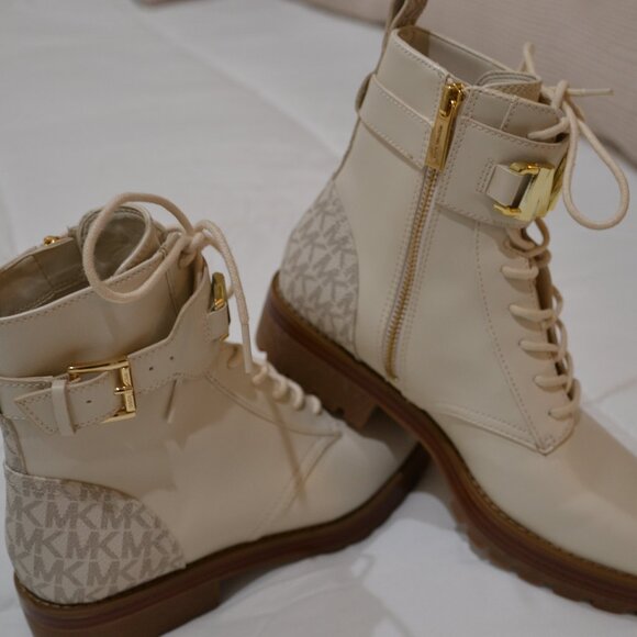 MICHAEL KORS ANKLE BOOTS SIZE 7.5 - Picture 15 of 15